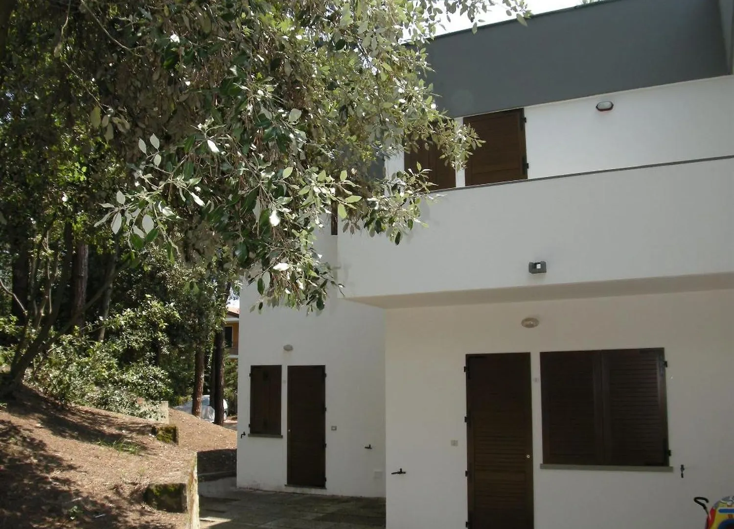 Modern 2 Bedroom Flat Near Rosolina Mare Beach location